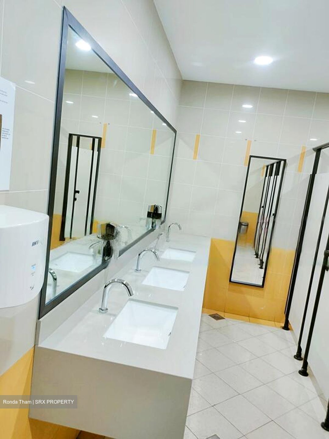 Bendemeer Road (D12), Factory #462007271